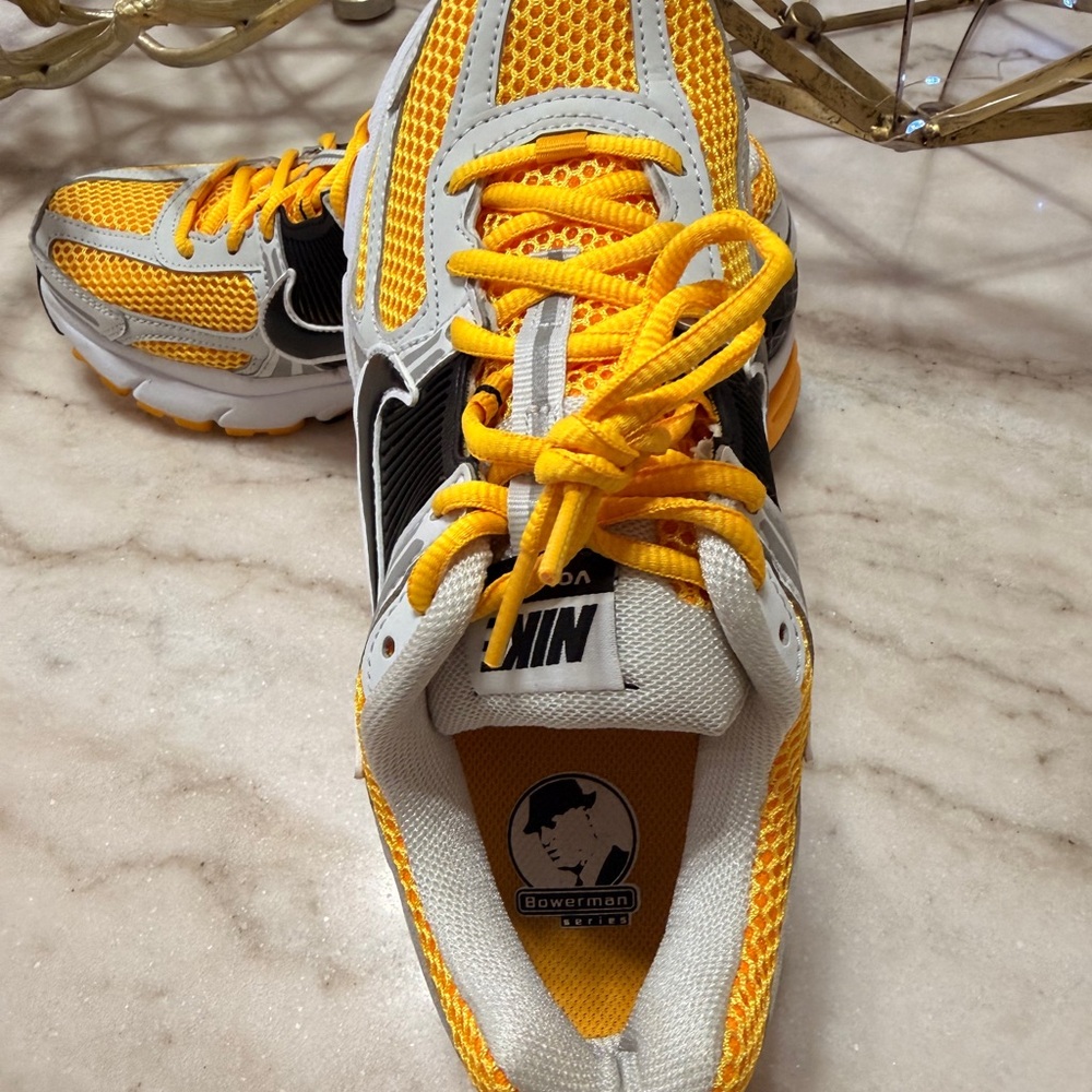 Nike Zoom Vomero 5 - Picture 10 of 15